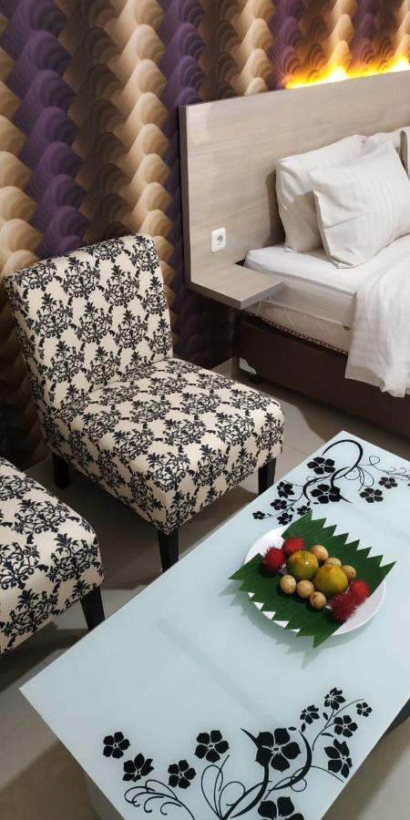 Mel'S Inn Manado Dış mekan fotoğraf